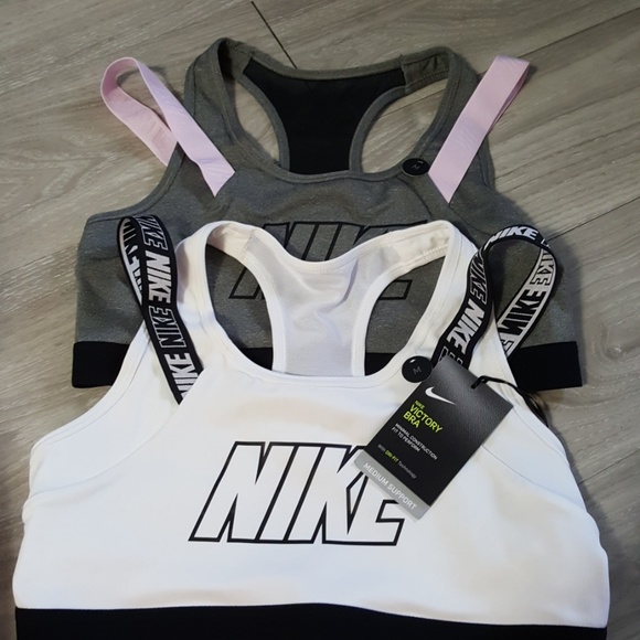 Nike Accessories - Nike training bra